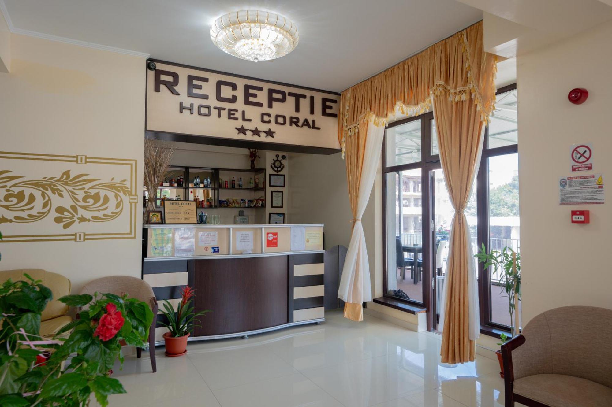 Hotel Coral Eforie Nord Buitenkant foto