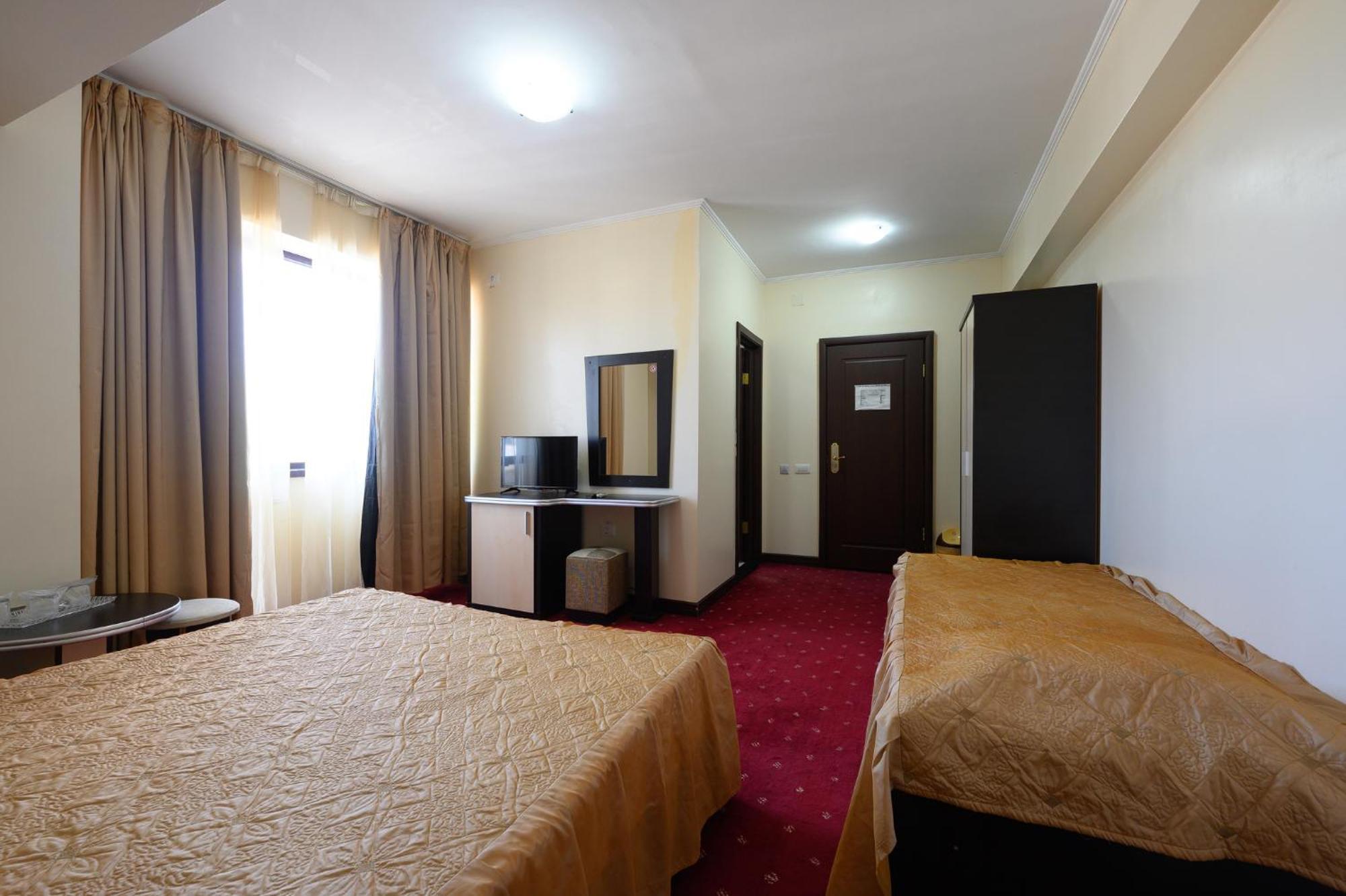 Hotel Coral Eforie Nord Buitenkant foto