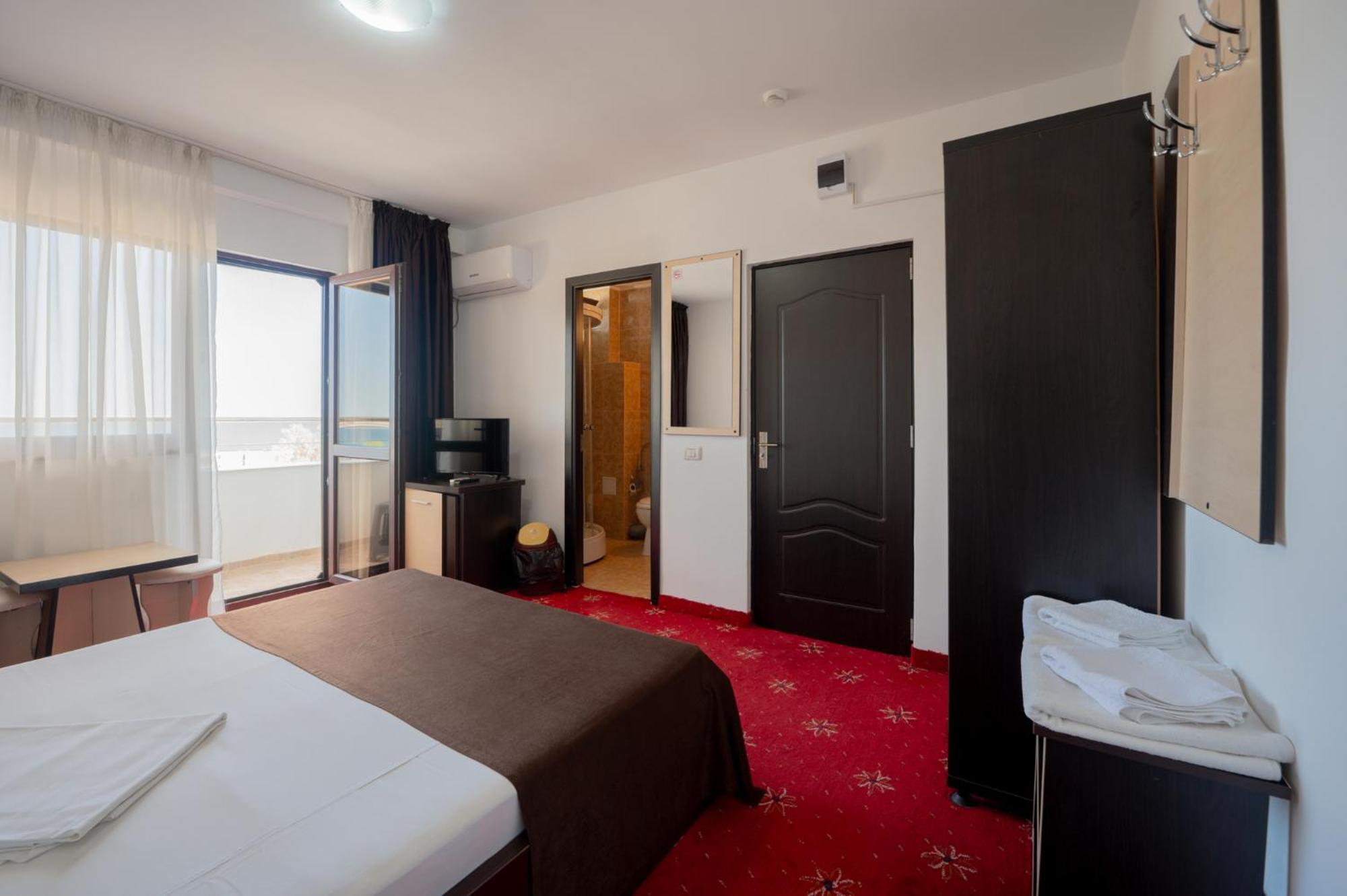 Hotel Coral Eforie Nord Buitenkant foto