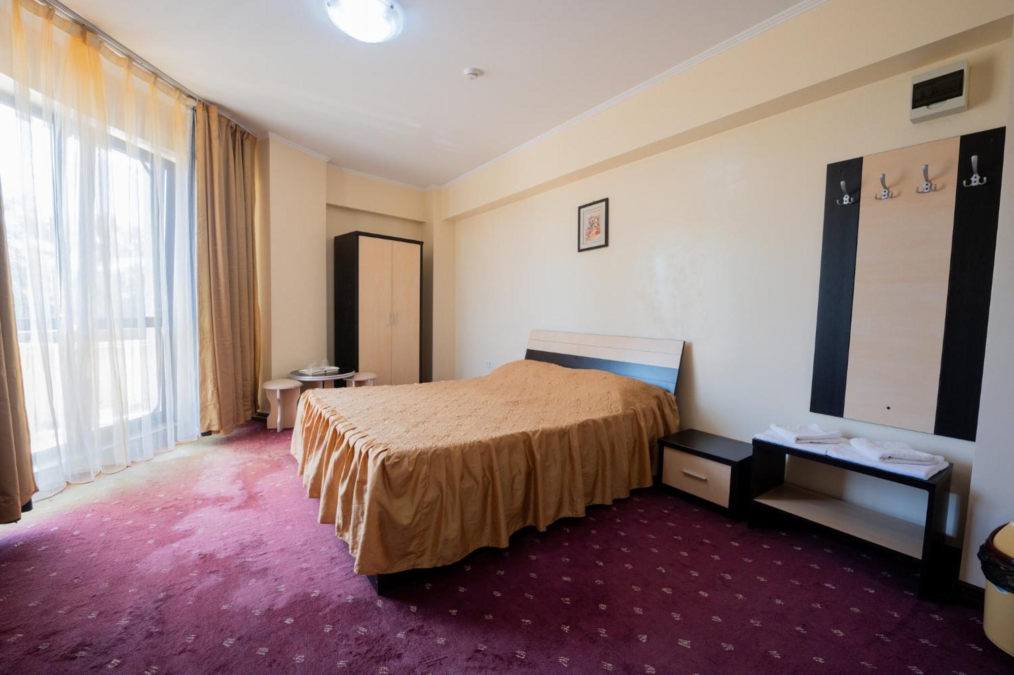 Hotel Coral Eforie Nord Buitenkant foto